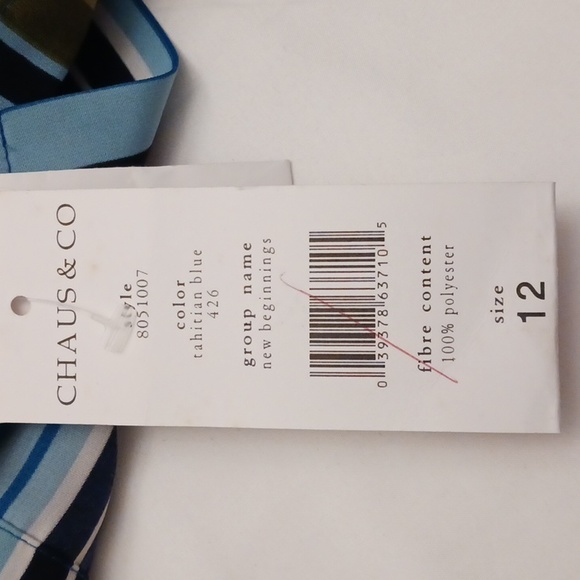 Chaus & CO size 12 women's button-up shirt with long sleeves in stripes colors. - Picture 17 of 17